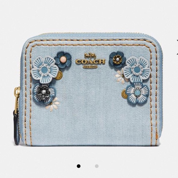 New Coach Wallet - Picture 1 of 3